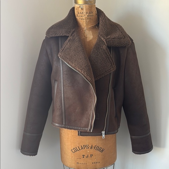 Brown Shearling Women's Jacket - Picture 1 of 8